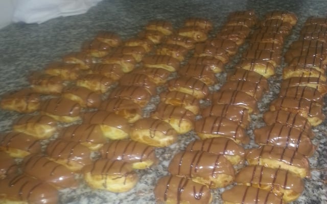 Eclairs au chocolat faciles de Chef Damien