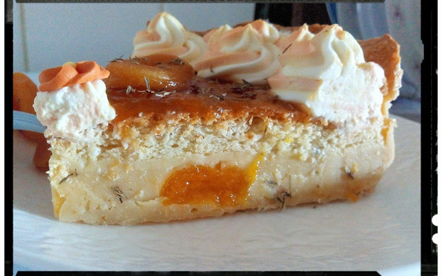 Une tarte 4 en 1 oui oui une tarte magique abricot thym