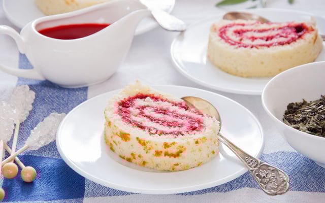 Roulé à la confiture de framboise au Companion