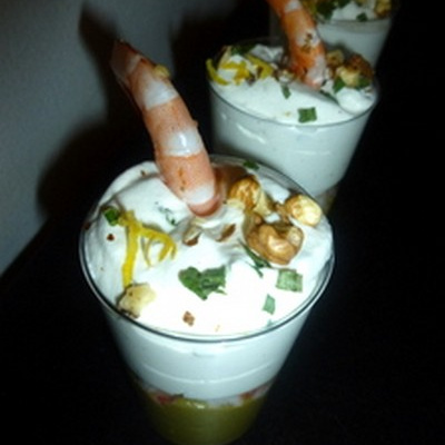 Verrines guacamole-chèvre-chantilly