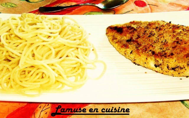 Poulet en croûte de noisettes et spaghettis au citron