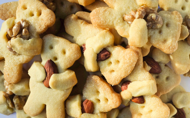 Petits biscuits nounours aux amandes