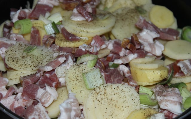 Pâté aux pommes de terre et poireaux