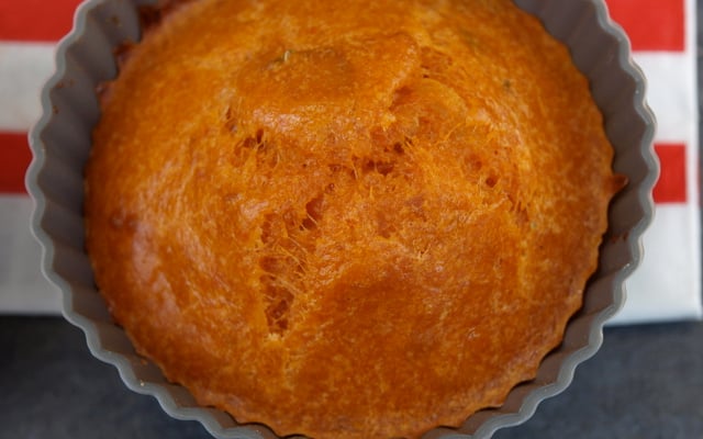 Cakes extra moelleux thon et tomate concentré