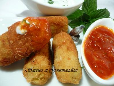 Bonbons d'avocat parmentier (pommes de terre à la sauce tomate)