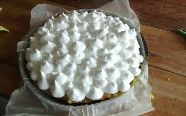 Tarte au citron meringuée à partager