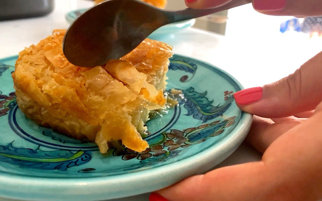 GALAKTOBOUREKO : Gâteau grec à la semoule et à la pâte phyllo