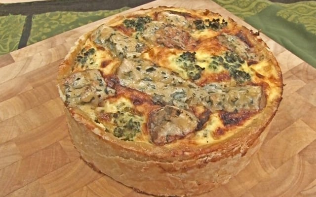 Tarte aux brocolis et Fourme d'Ambert