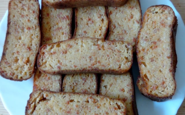 Cake au chorizo et ses dés de gruyère