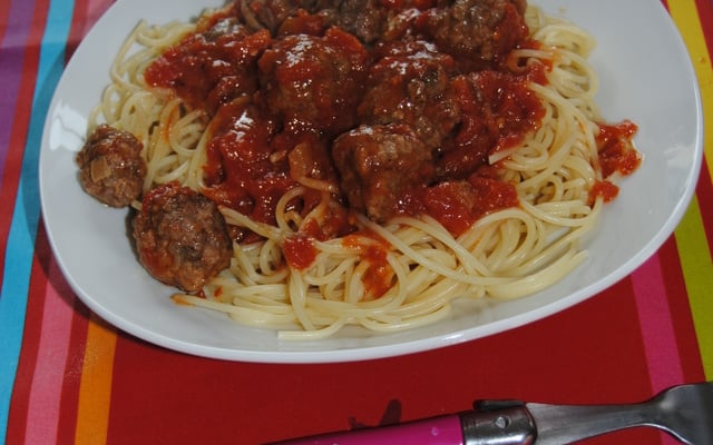 Spaghettis aux boulettes de viande