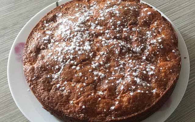 Gâteau au yaourt et aux pommes