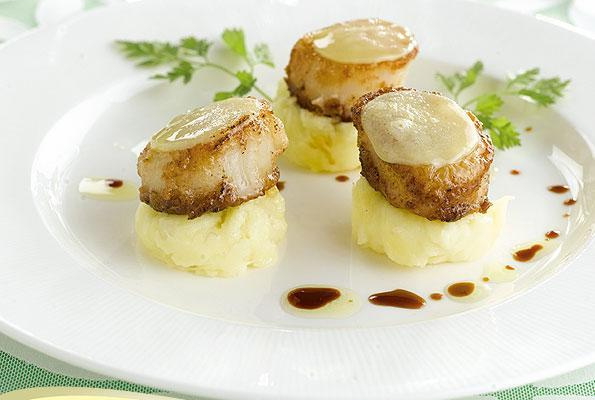 Purée noisettée et ses Saint-Jacques