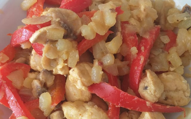 Aiguillettes de poulet aux petits légumes