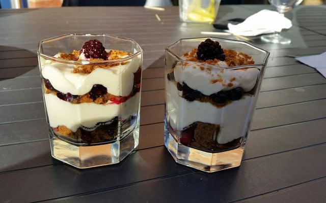 Tartare de saumon et mousse d'avocats