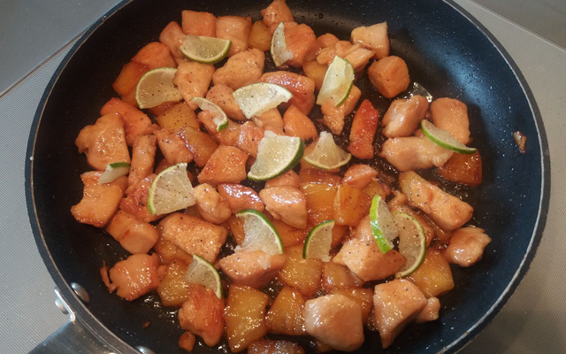 Poulet à l'ananas et au miel