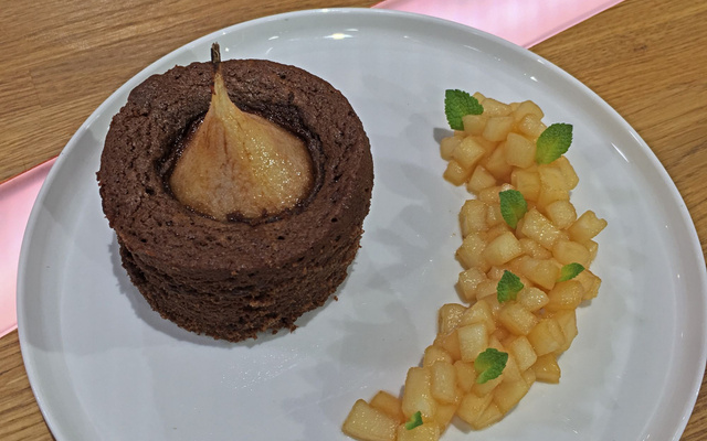 Fondant choco-poire et tartare de poires au thé bergamote
