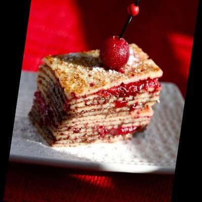 Mille feuilles de crêpes à la griottes banania