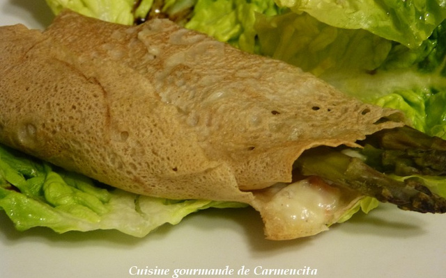 Galette de sarrasin aux asperges vertes