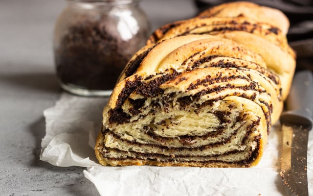 Brioche babka aux graines de pavot, sans oeufs