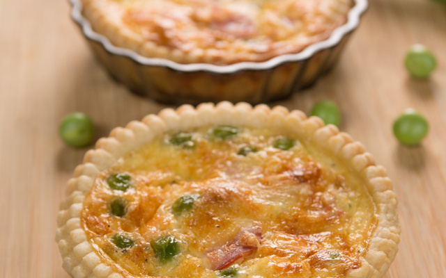 Mini quiches petits pois et bacon