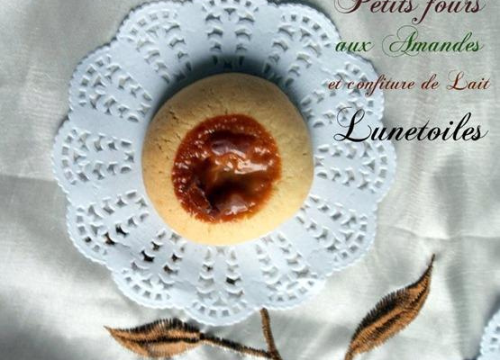 Petits fours aux amandes et confiture de lait