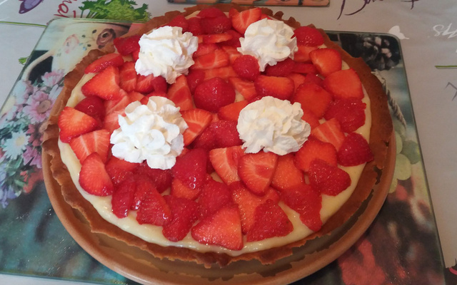 Tarte aux fraises et à la crème anglaise