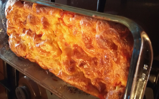 Cake Etorki, tomate et jambon de dinde