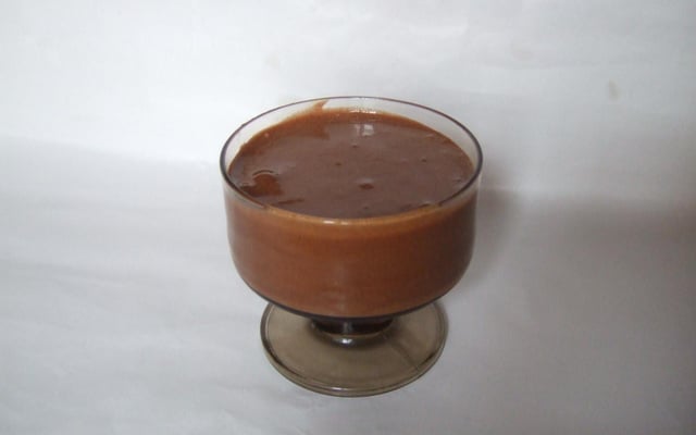 Mousse au chocolat noir bien cacaotée