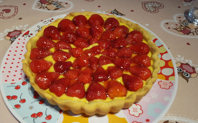Tarte aux fraises traditionnelle à la crème pâtissière