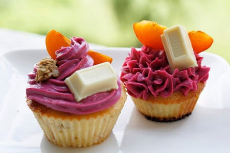 Cupcakes à l'abricot, muesli au sirop d'érable et chocolat blanc