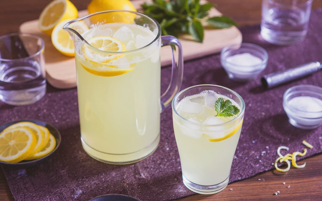 Limonade maison au citron