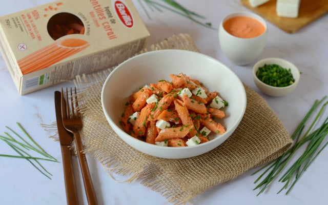 Penne de lentilles corail à la crème de poivron et feta