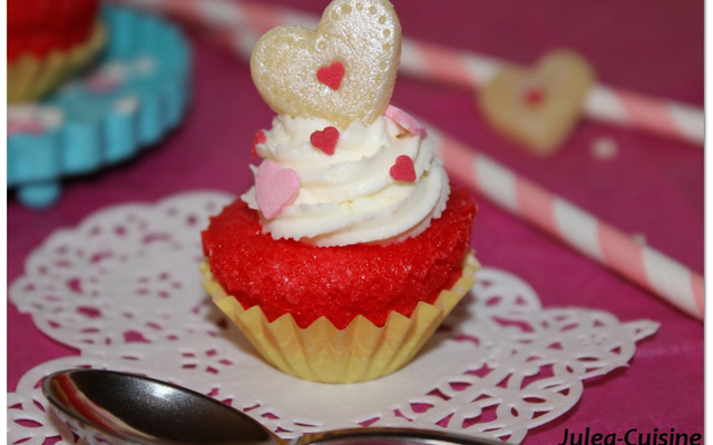 Cupcakes redvelvet vanille et glaçage coquelicot