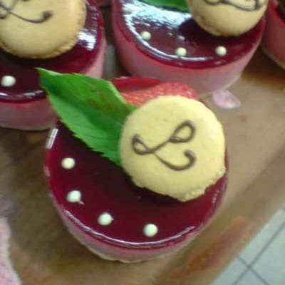 Entremet fraise et sa gelée miroir