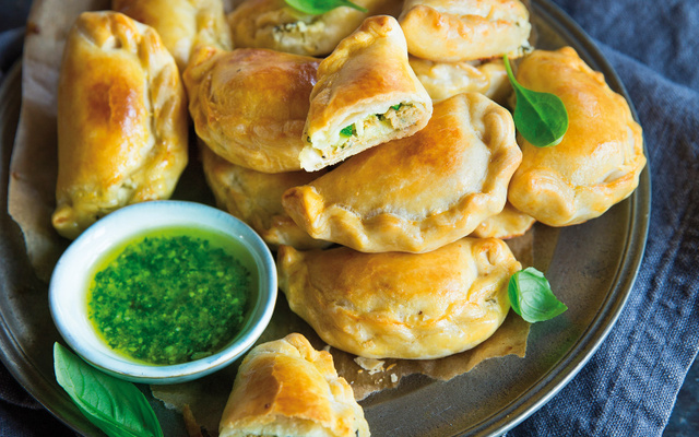 Empanadas au chèvre frais et basilic