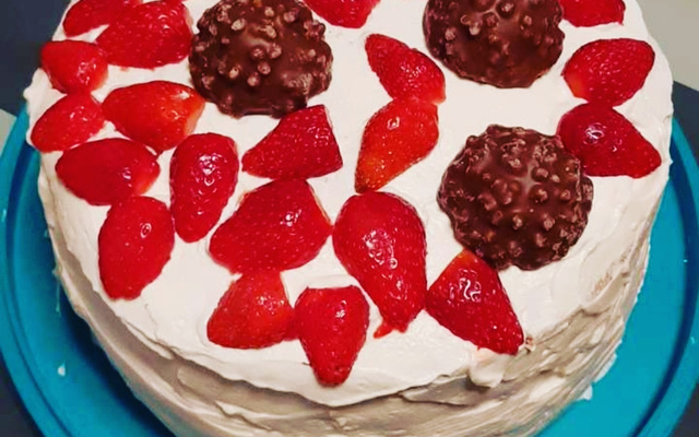 Layer cake aux fraises du Périgord  IGP