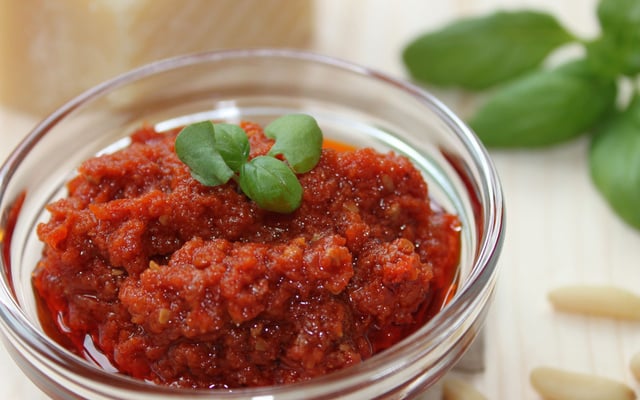 Pesto rosso
