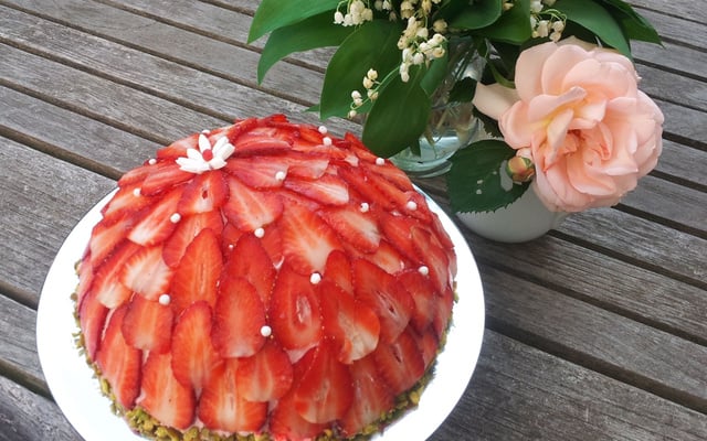 Charlotte aux fraises façon bavarois