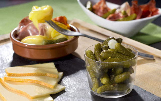Raclette aux cornichons