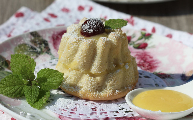 Mini chiffon cakes au lemon curd