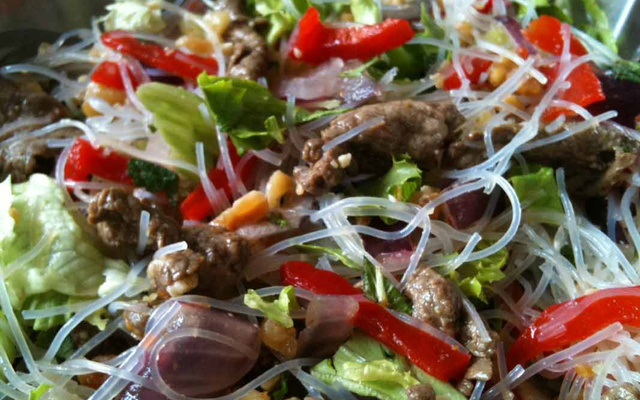 MA salade thaï au bœuf pimenté