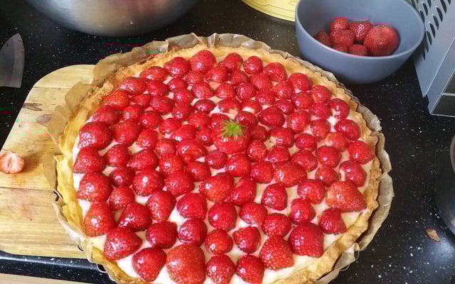 Tarte aux fraises traditionnelle à la crème pâtissière