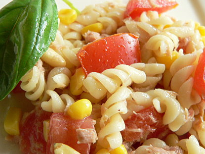 Salade de pâtes au thon et sa mayonnaise