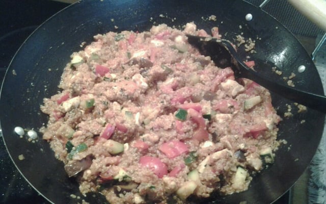 Quinoa au poulet et légumes du soleil