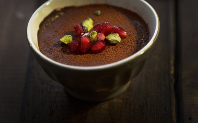Petites crèmes au chocolat noir express sans cuisson