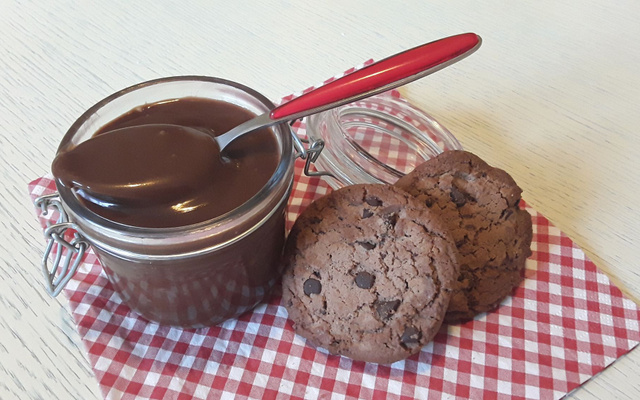 Pâte à tartiner aux cookies chocolat