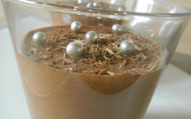 Mousse au chocolat noir 70% ultra simple