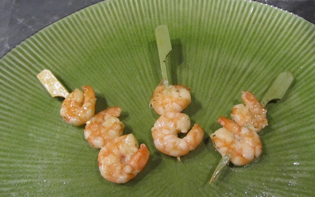 Brochettes de crevettes au piment