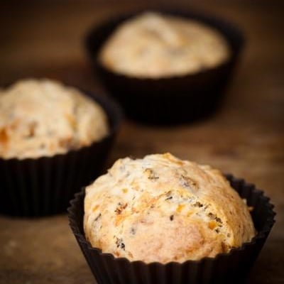 Muffins d'époisses AOP aux amandes