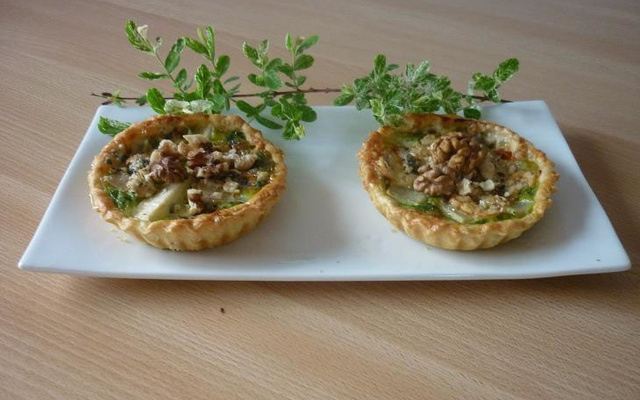 Feuilletés aux poires et au stilton